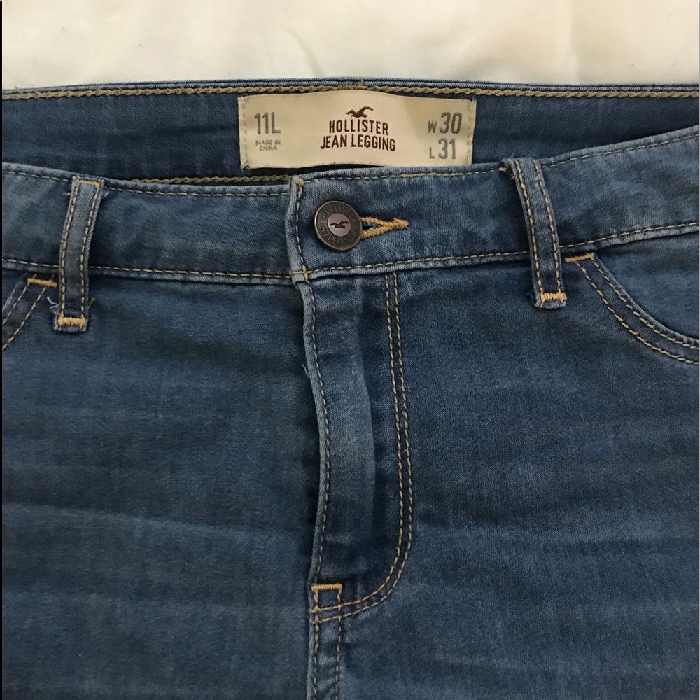 Hollister Jeggings (SIZE 11)
